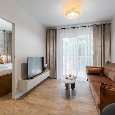 Bursztyn By Perlowa Przystan Rent Kollataja كولوبرزيغ